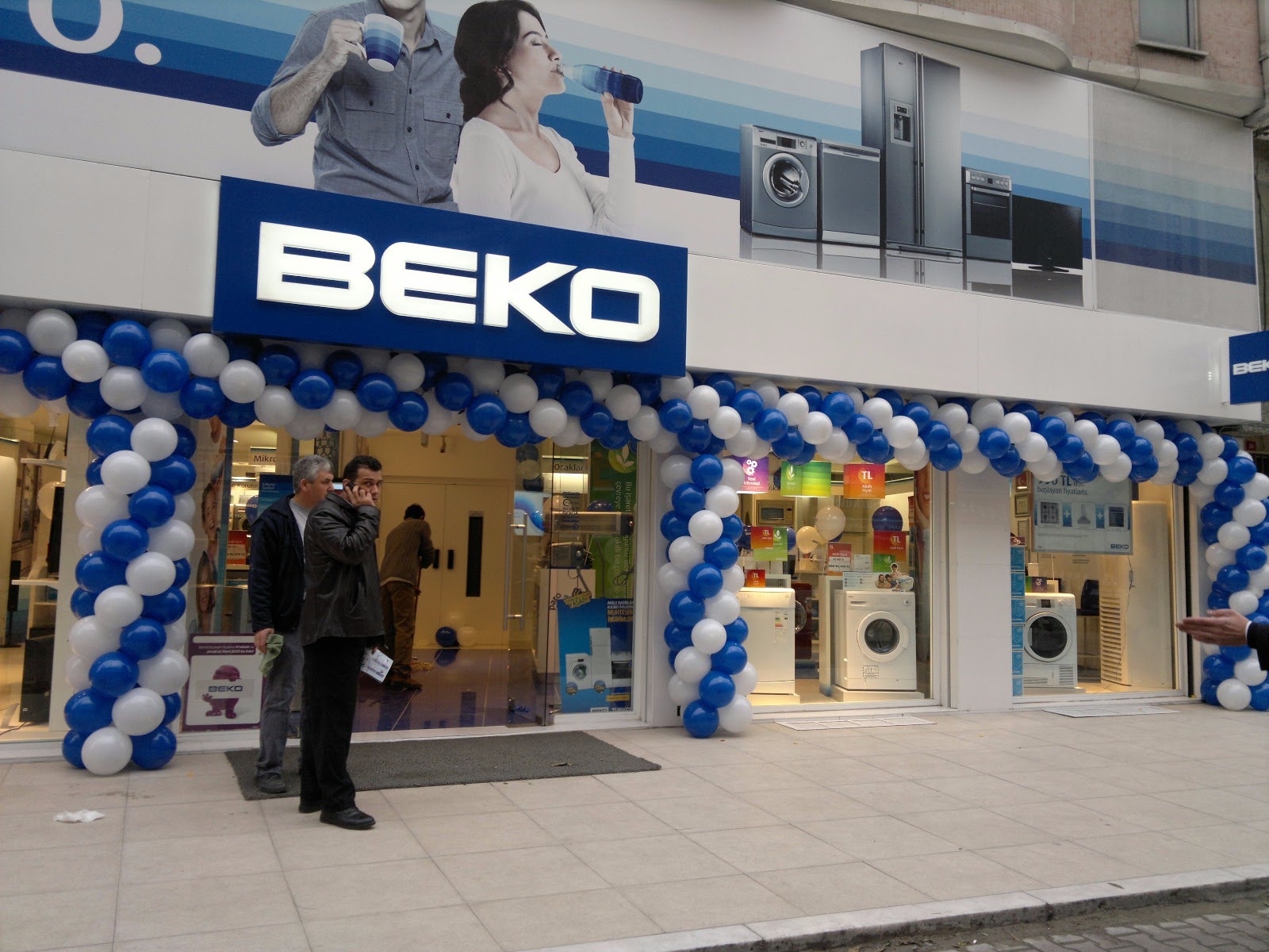 Zamanında kurulumlu mini sahne perde arkası düzeni: Bağcılar ve çevresi iş planı rehberi — galeriden görüntü