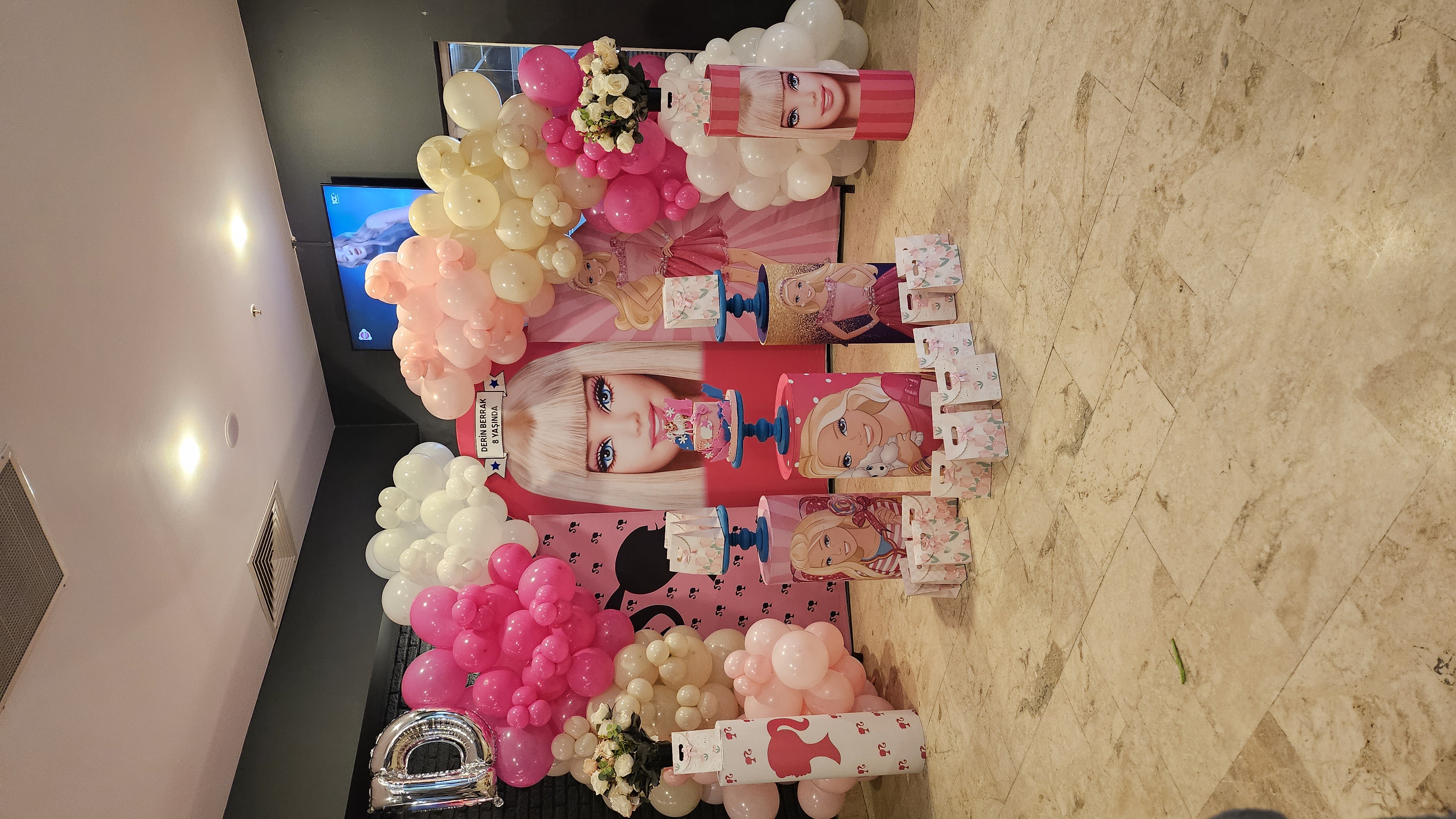 Barbie Bebek Konsepti - ByBalon Organizasyon
